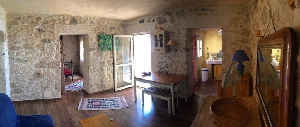 Ferienwohnung Stonehouse Elia Up Myrtos Exterior foto